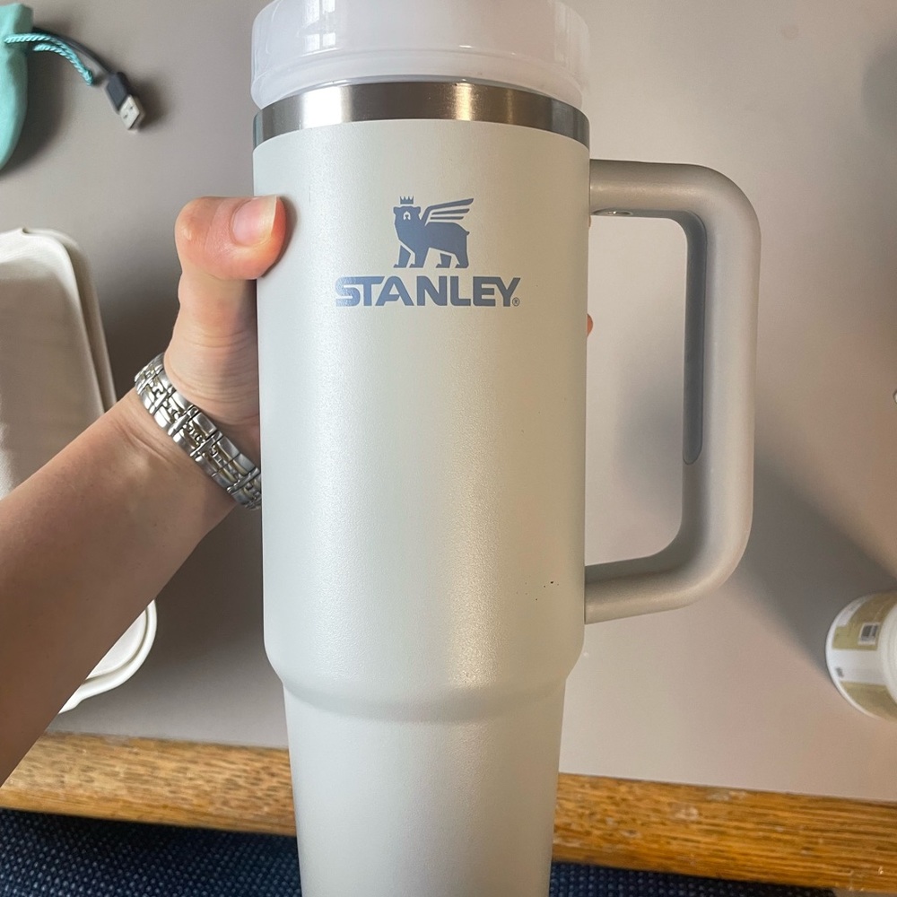 Stanley Quencher 30oz Fog color